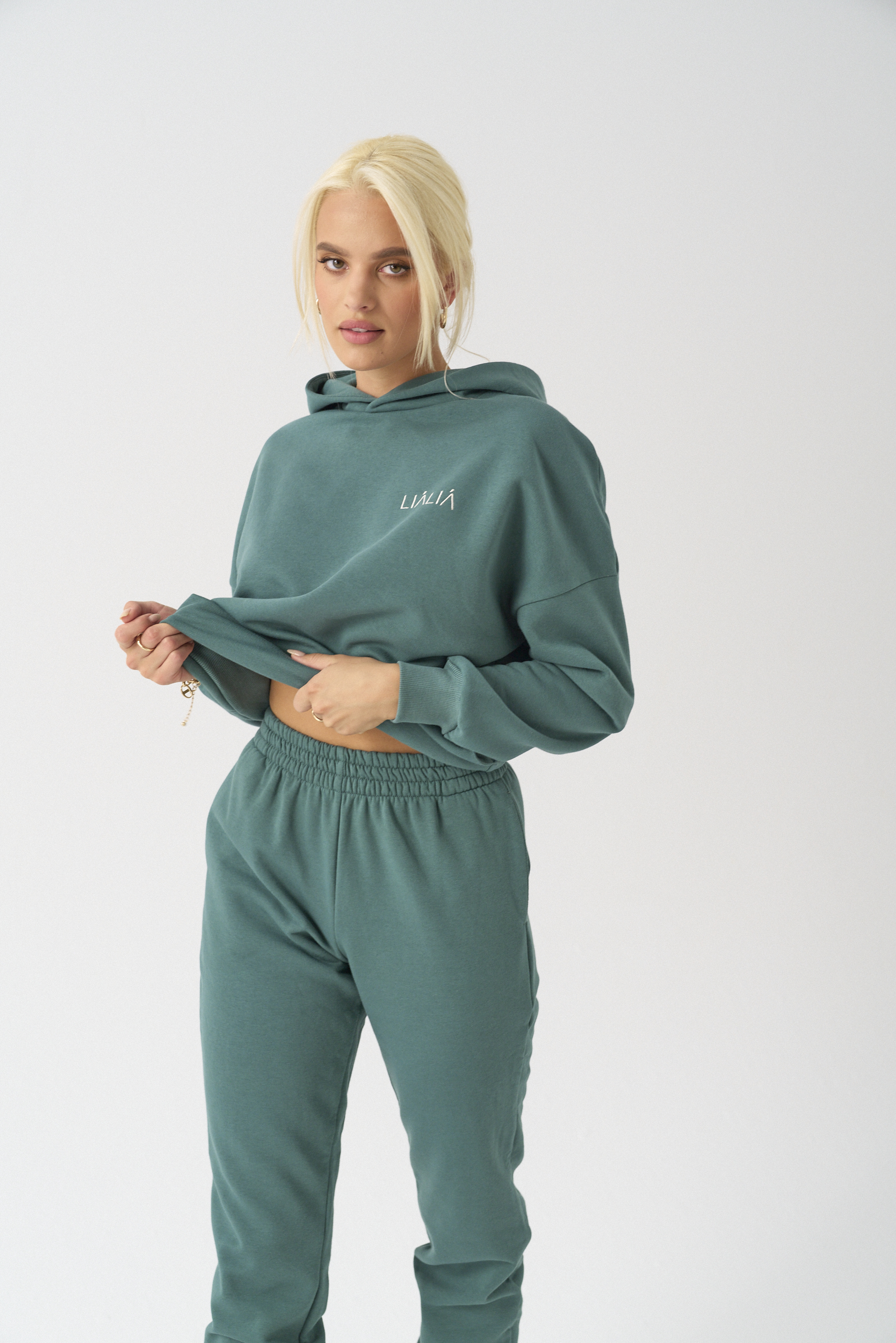 Forest green sweatpants discount womens